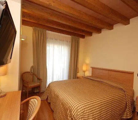 Aparthotel Tassido Coda *